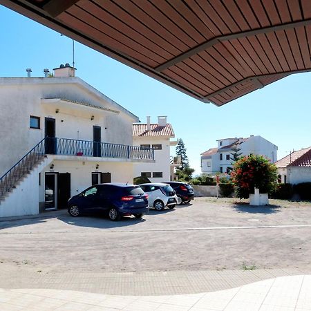 アトウギア・ダ・バレイアCasa Do Portao Azul - Tamborilアパートメント エクステリア 写真